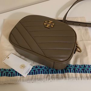 Authentic! Tory Burch Kira small camera bag.